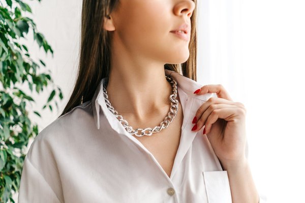 Découvrez les bijoux tendance chez julien d'orcel